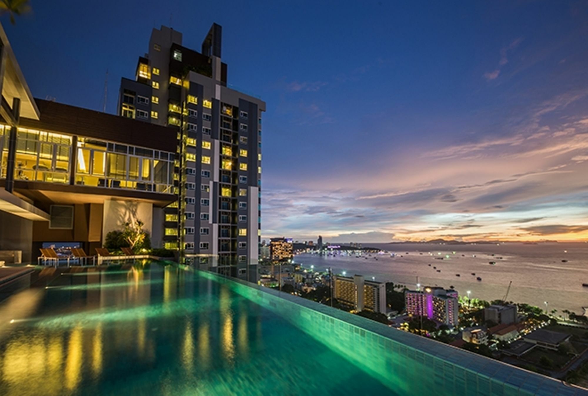 Centric Sea Pattaya By Uplus Exterior foto